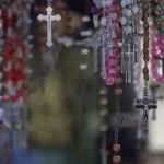 Interpreting Rosary Dreams: Unraveling the Meaning of Broken, White, Pink, and More!
